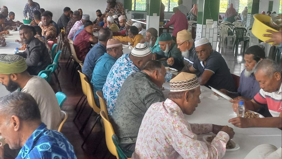 Fiji Muslims Celebrate Unity with Food and Fellowship