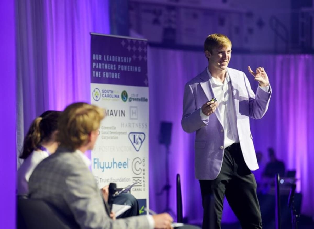 College Sophomore Wins $10K for Toy ID App Idea - Image 2