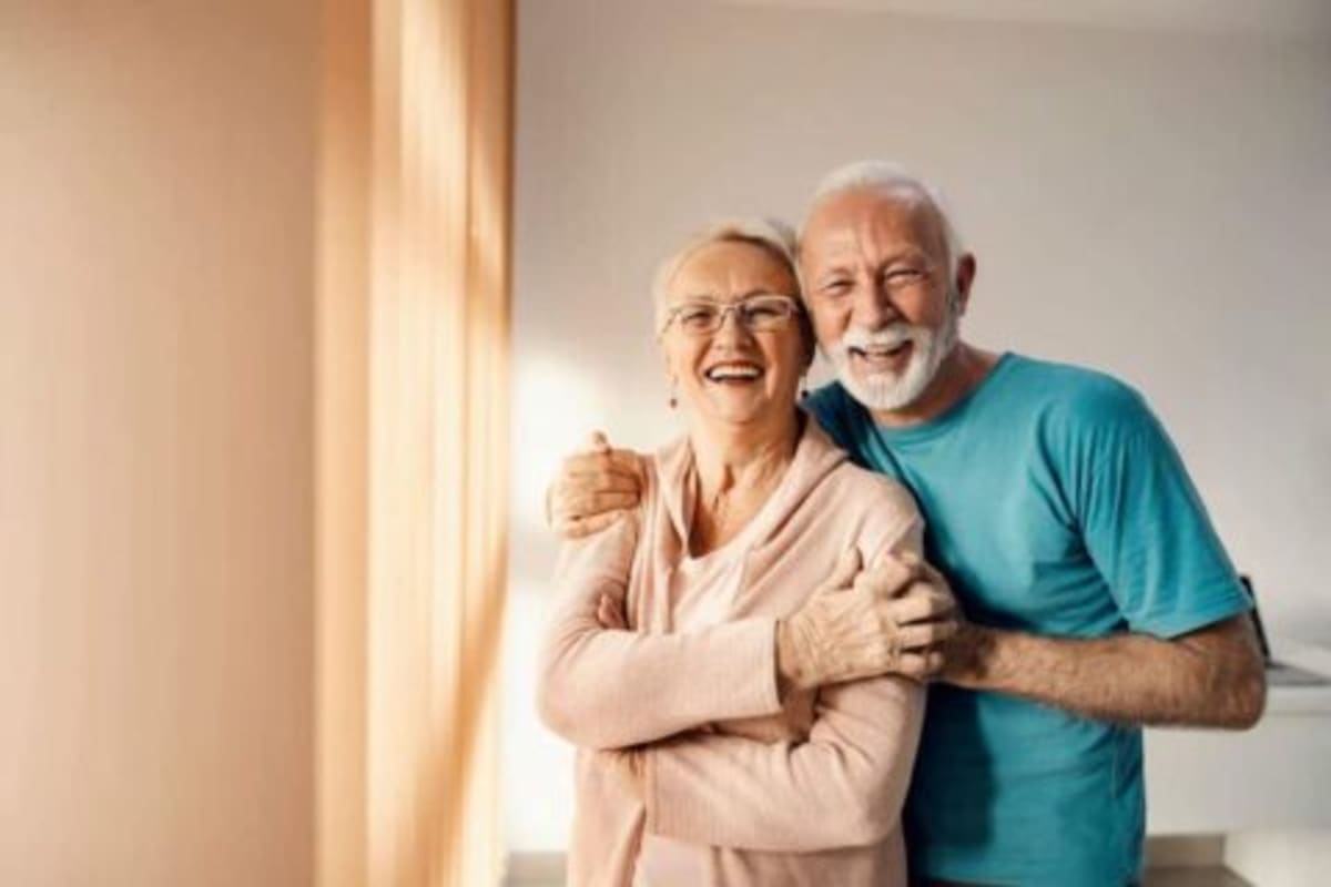 New Webb Telescope Images Reveal Saturn's Hidden Secrets - Image 5