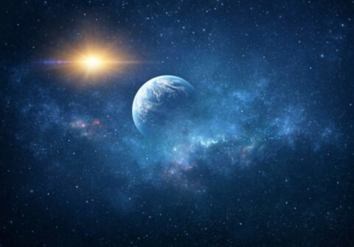 New Webb Telescope Images Reveal Saturn's Hidden Secrets - Image 4