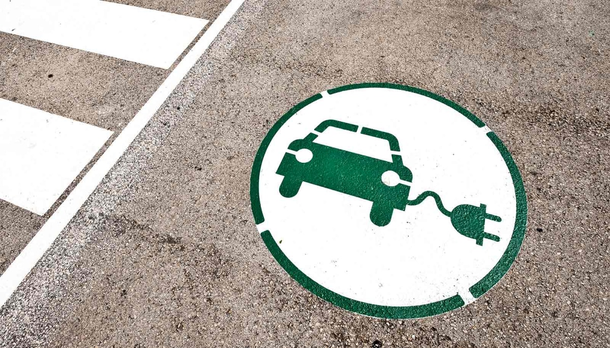 Electric Cars Cut Carbon Even If You Scrap Your Old Ride