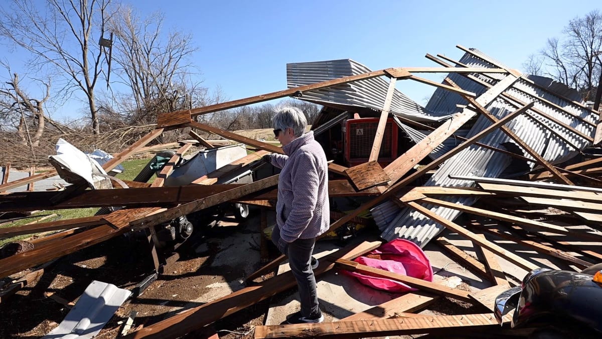 Union City High School Turns Tornado Relief Hub in Hours - Image 3