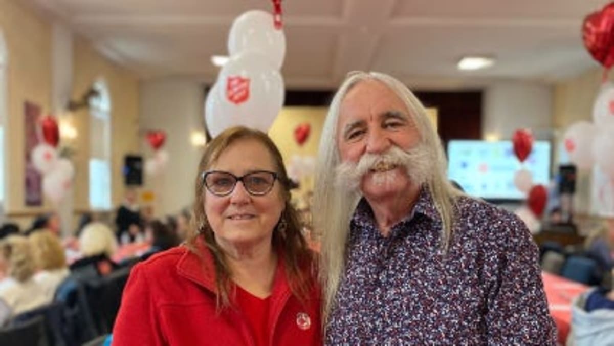 New Bedford Volunteers Fight Food Insecurity Together