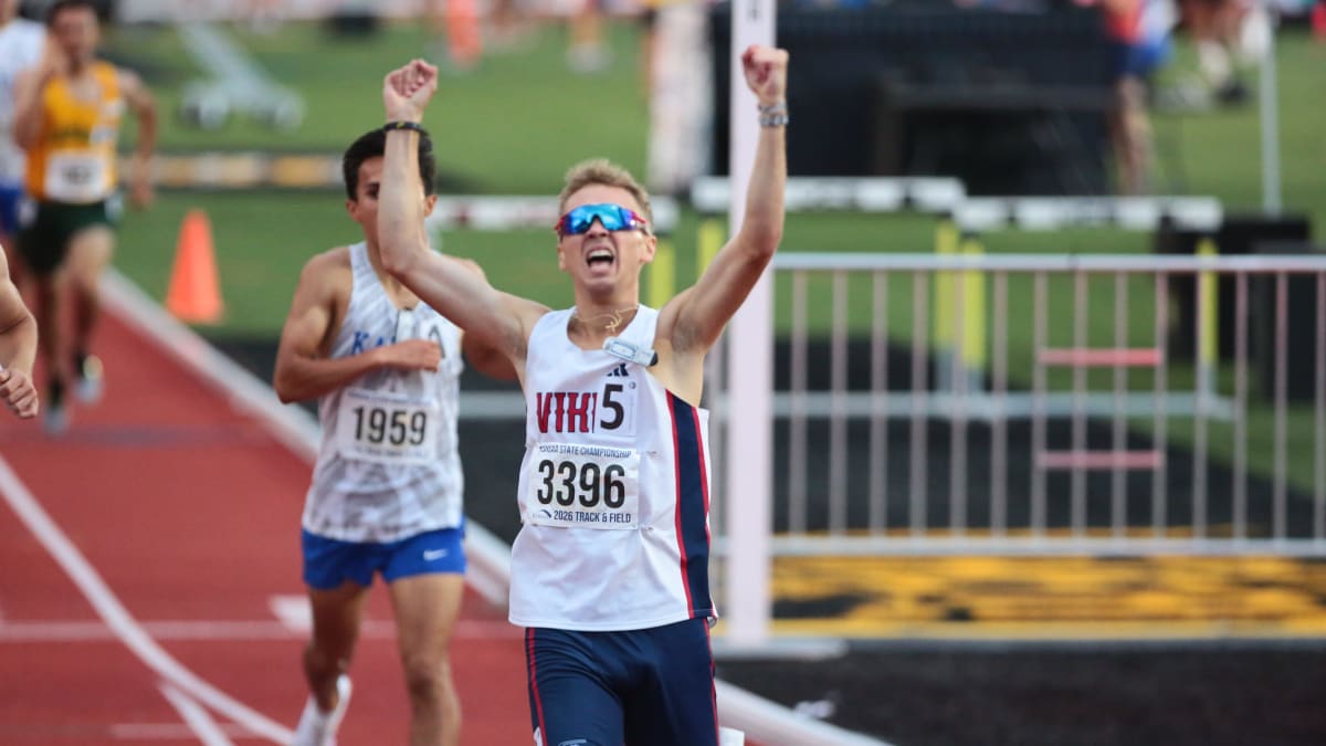 Teen Runner Shatters 22-Year Record After 4 AM Training - Image 2