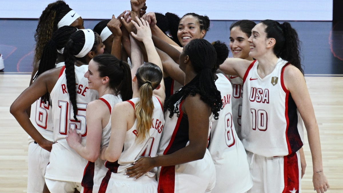 Team USA Rallies From 14 Down, Wins 5th Straight Gold