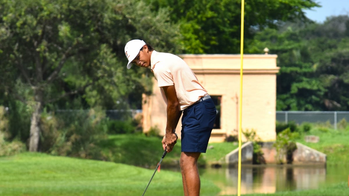 Charlie Woods playing golf at high school championship tournament in Florida