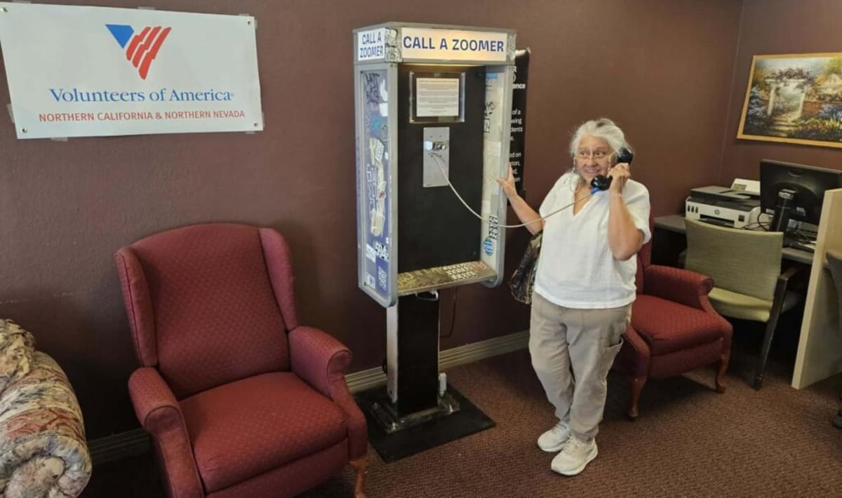 Yellow Payphones Connect Lonely Seniors and College Kids - Image 2