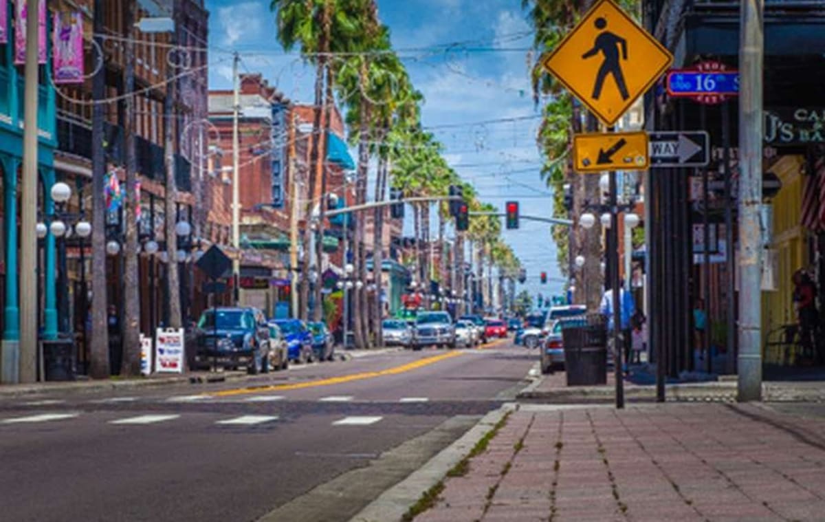 Florida Historic District Gets Brick Streets Back - Image 2