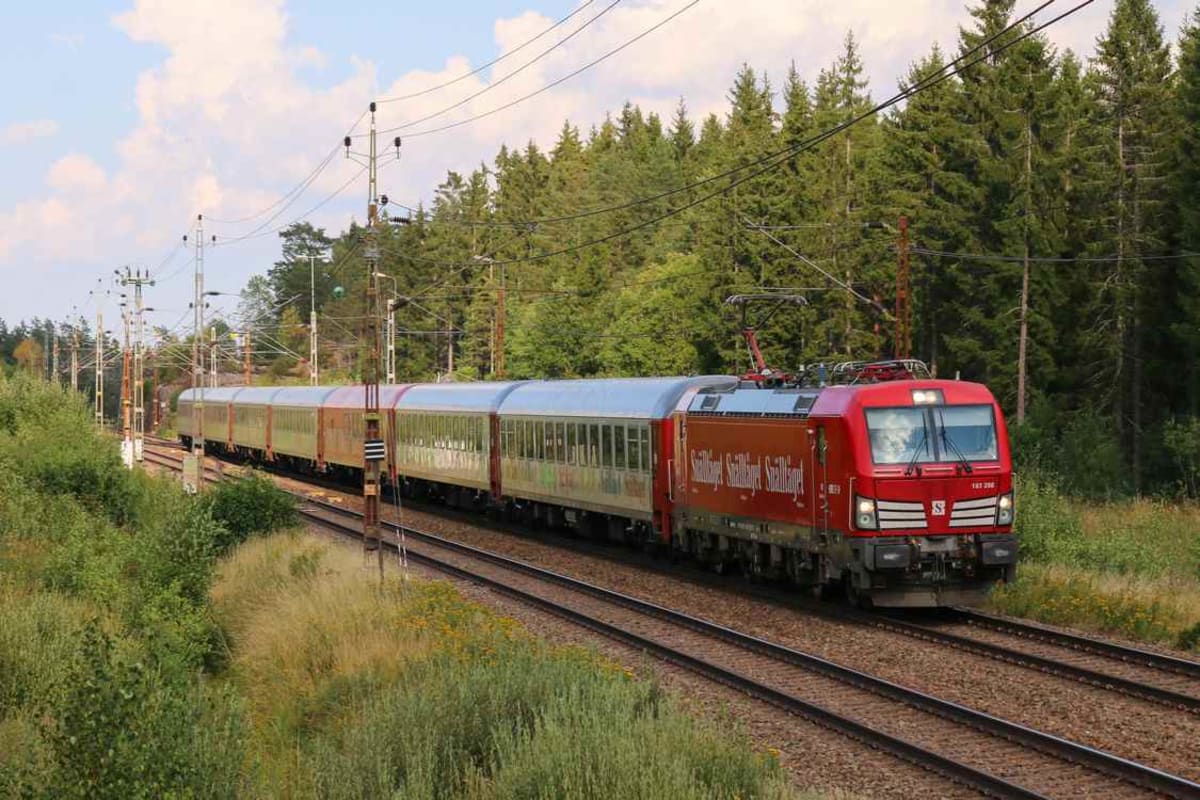 Sweden Launches Scenic 360-Mile Train Route to Oslo - Image 3