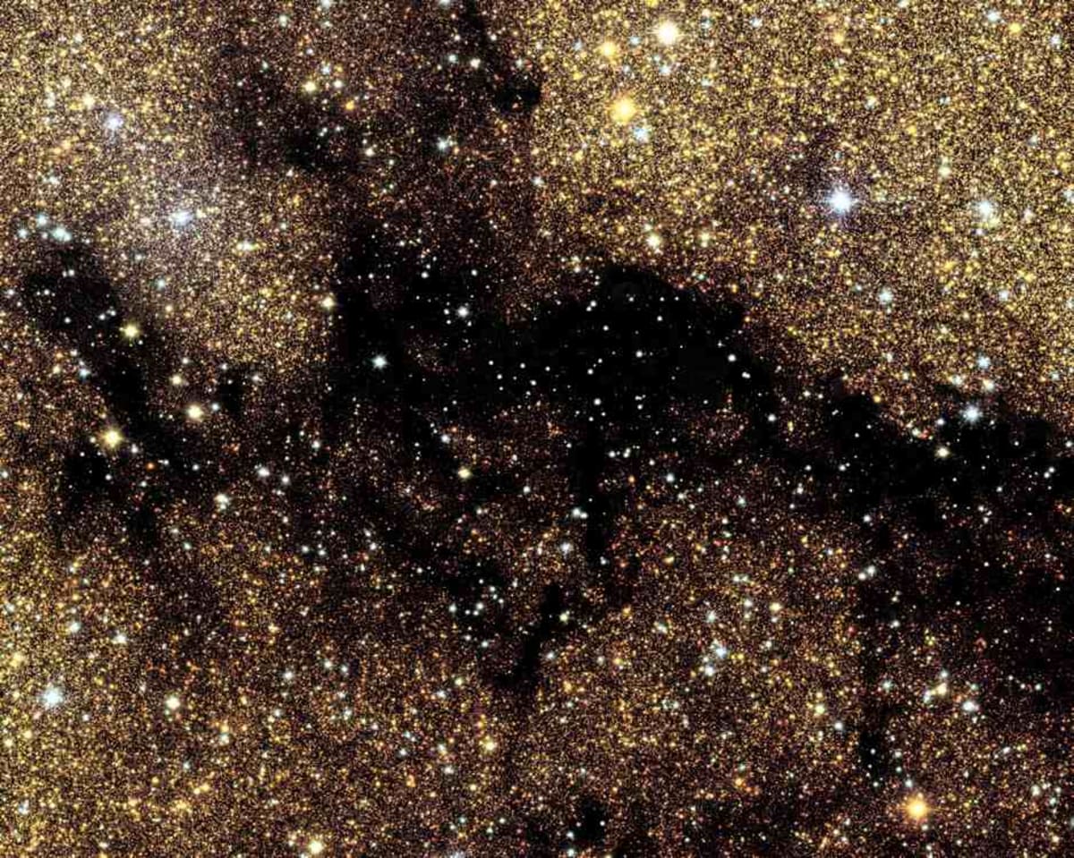 Densely packed stars glowing at the center of the Milky Way galaxy captured by Euclid Telescope