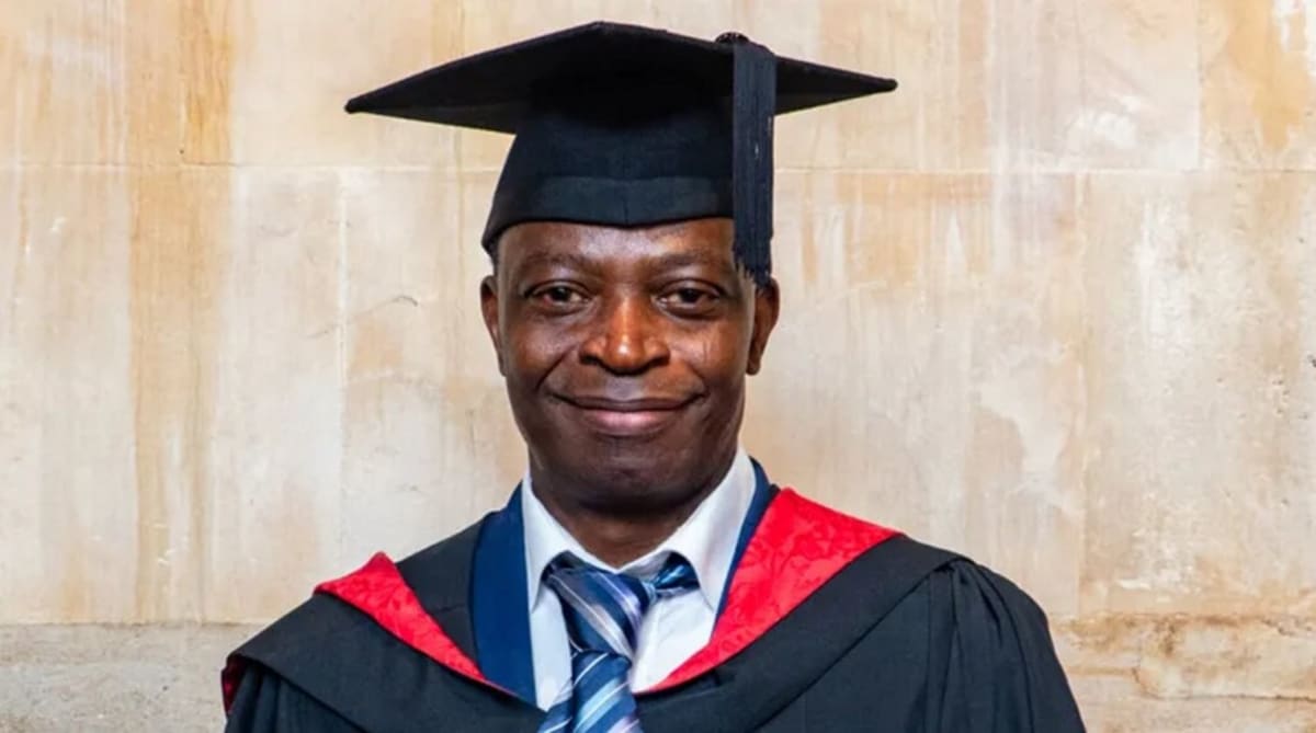 64-Year-Old Dad Graduates Nursing School Alongside His Son - Image 2