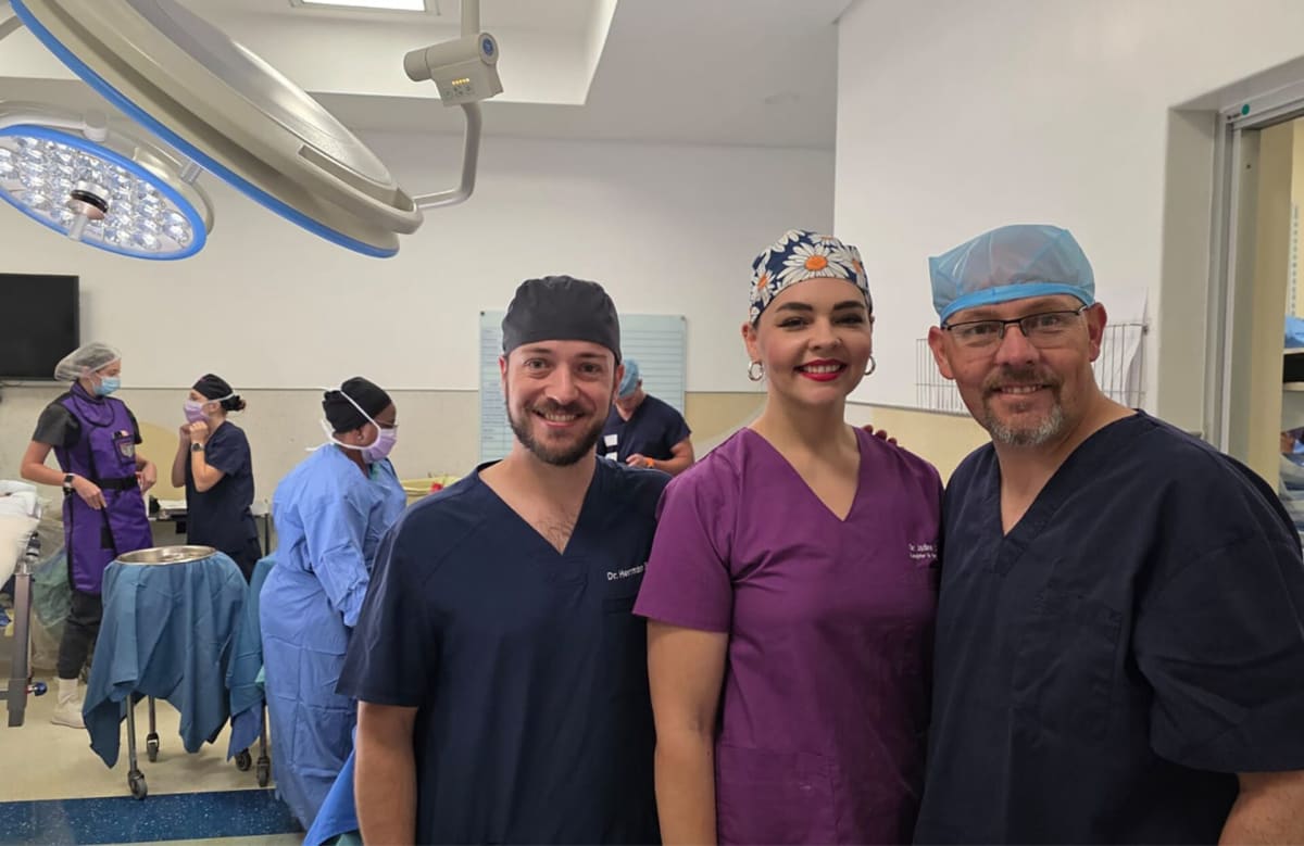 Teen's Leg Saved in South Africa's First Liquid Nitrogen Surgery