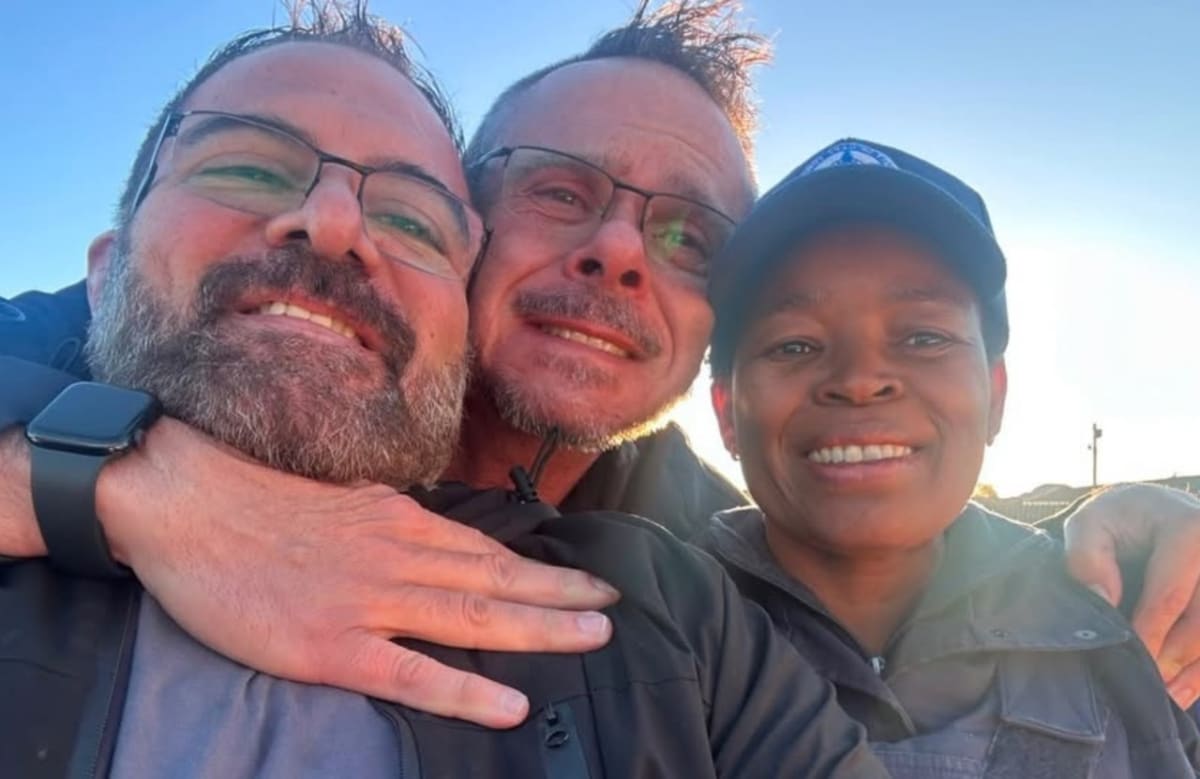 Cape Town Officer Helps 4+ Stranded Drivers in 2 Days
