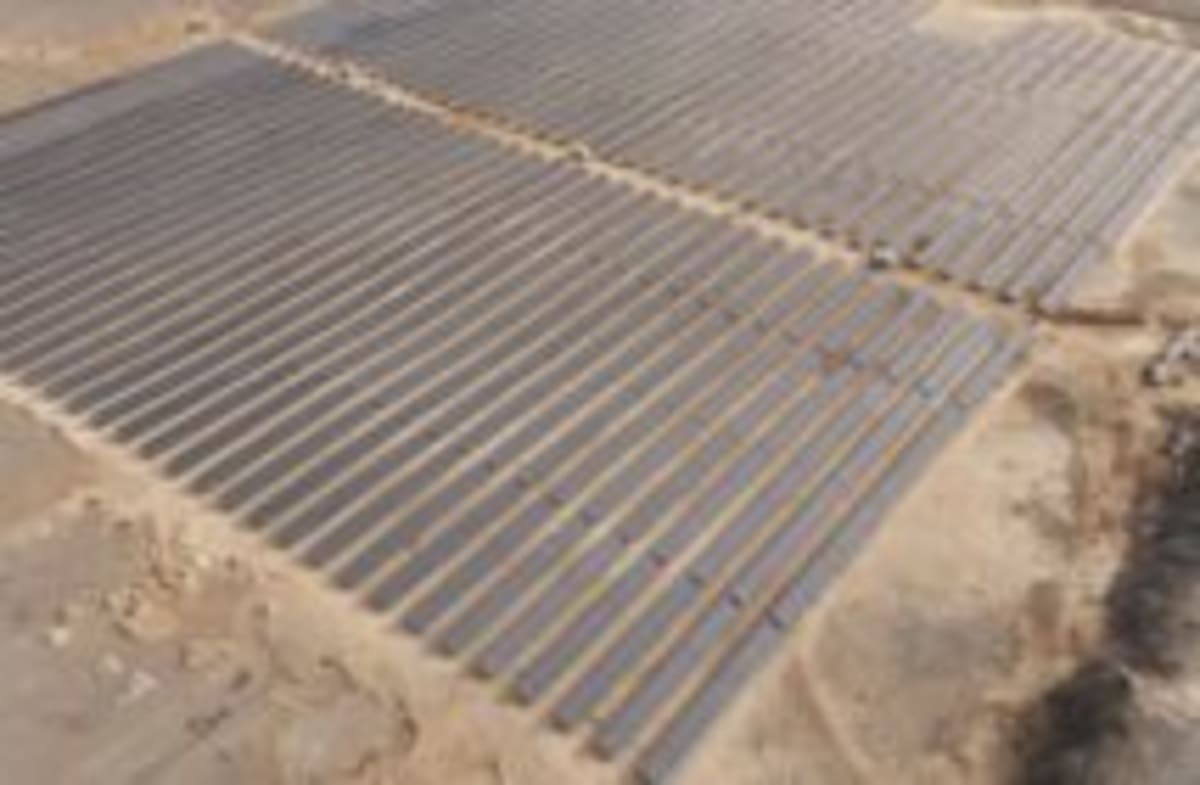 Renewable Energy Hits Record 692 GW Added in 2025 - Image 3