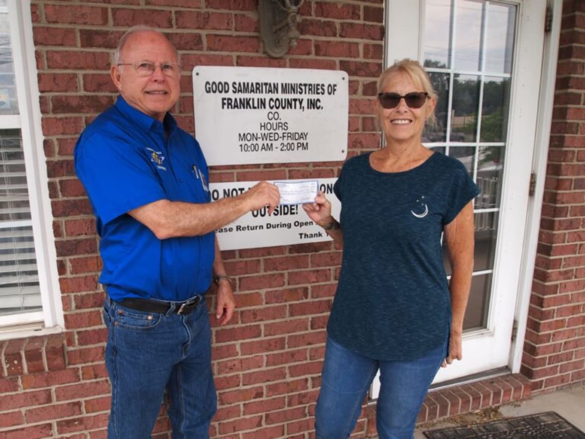 Knights of Columbus Donate $2,700 to Tennessee Neighbors - Image 2