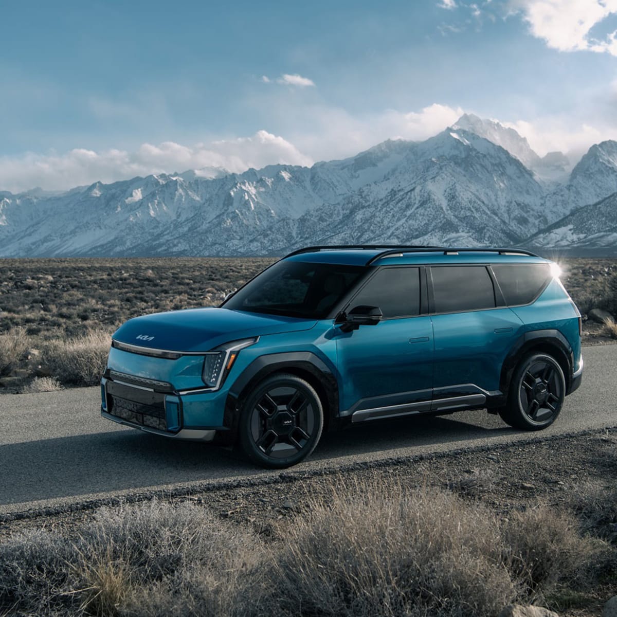 Kia's Electric EV9 SUV Wins Top North American Award
