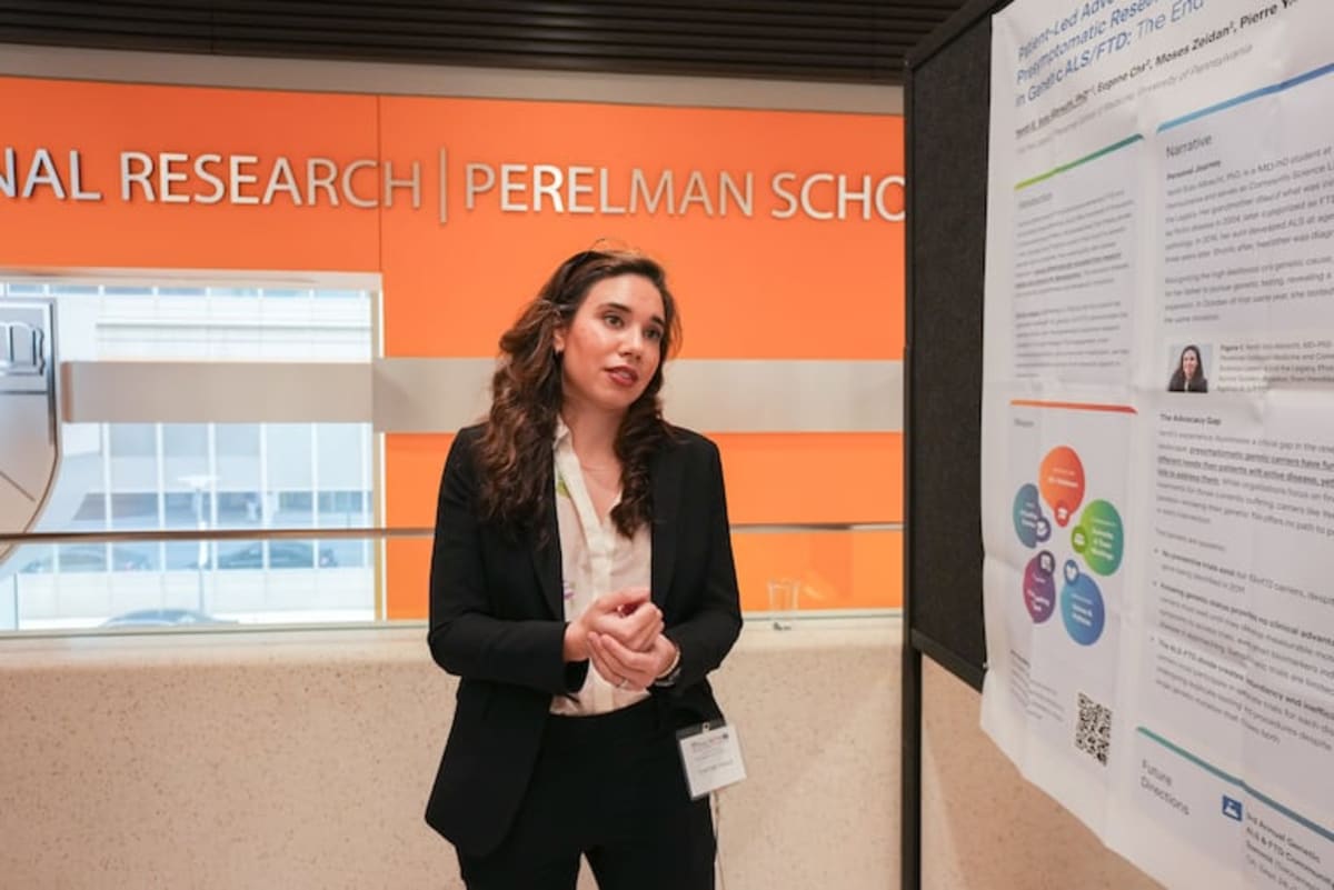 ** Yentli Soto Albrecht, Penn medical student and ALS researcher, working in laboratory