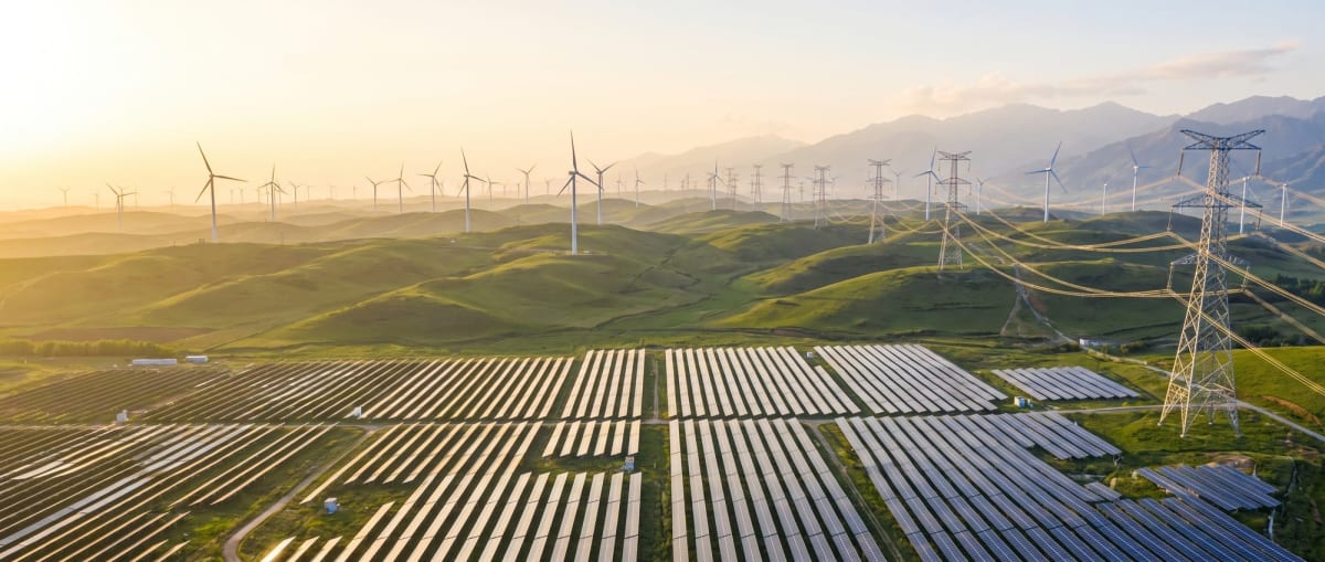 China Adds Record 430GW Clean Energy in Single Year