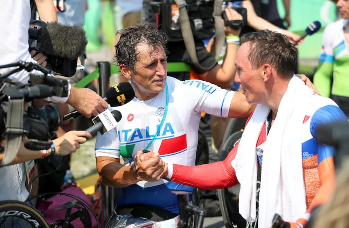 Alex Zanardi: From F1 Driver to 4-Time Paralympic Champion - Image 5