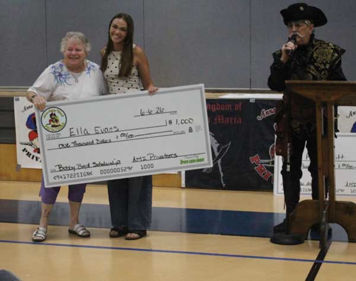 Anna Maria Island Awards $9,500 to 14 Local Students - Image 3