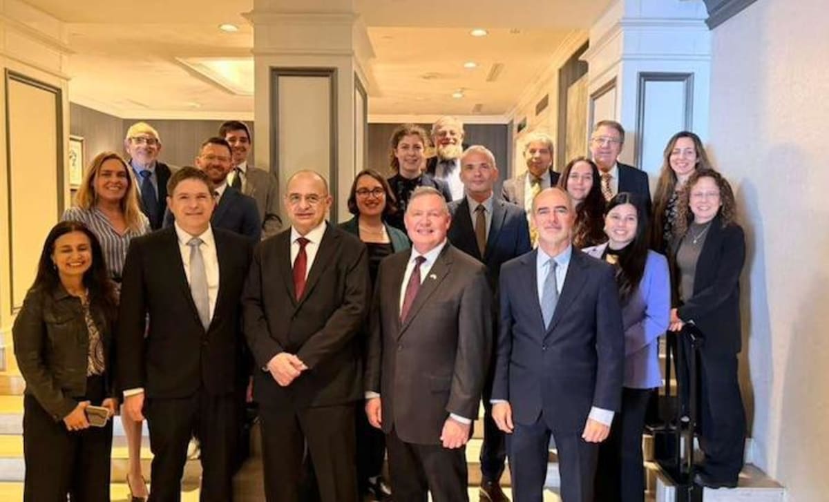 Scientists from Israel and United States collaborating on technology innovation in modern laboratory setting