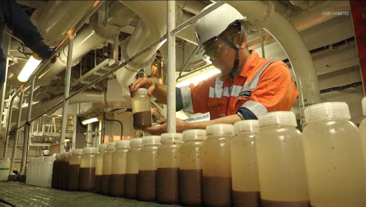 Japan Successfully Tests Deep-Sea Rare Earth Mining