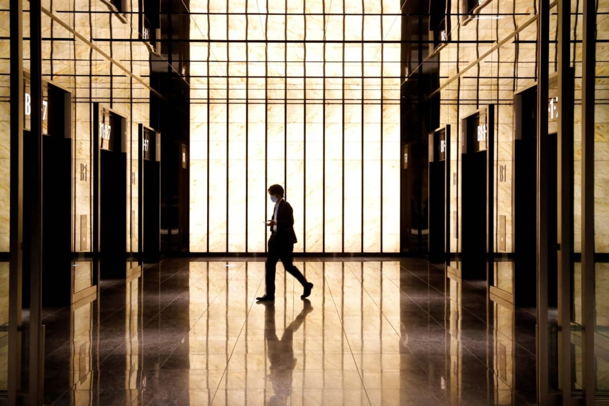 Japan's Small Businesses Raise Wages 4.29% Despite Risks - Image 3