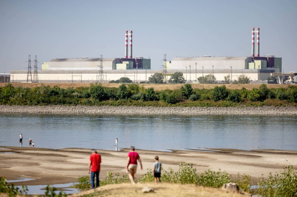 Engineers Save Romania's Nuclear Plant From Drought Shutdown - Image 4