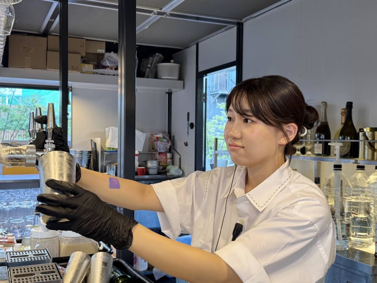 Japan Companies Shield Workers From Record 104°F Heat - Image 4