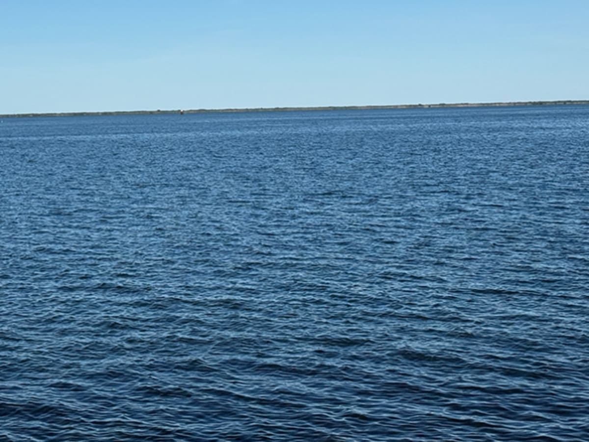 Neighbor Rescues Two Men From Capsized Sailboat in NJ - Image 2