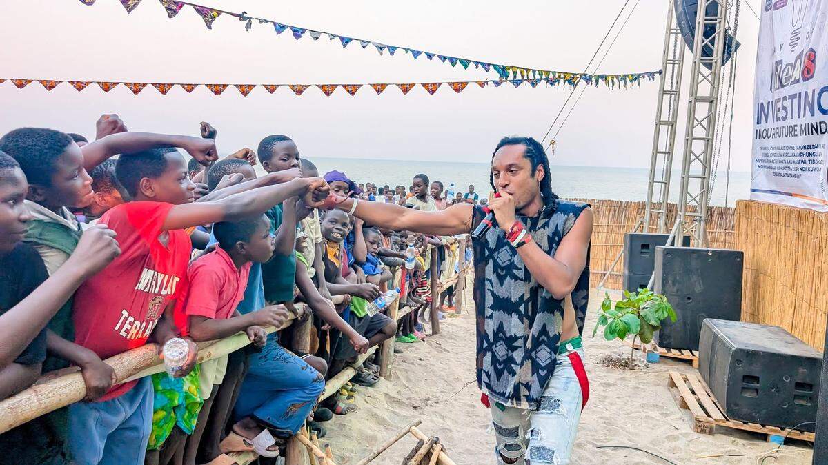 KC Rapper Powers 960+ Concerts With Solar Batteries Alone