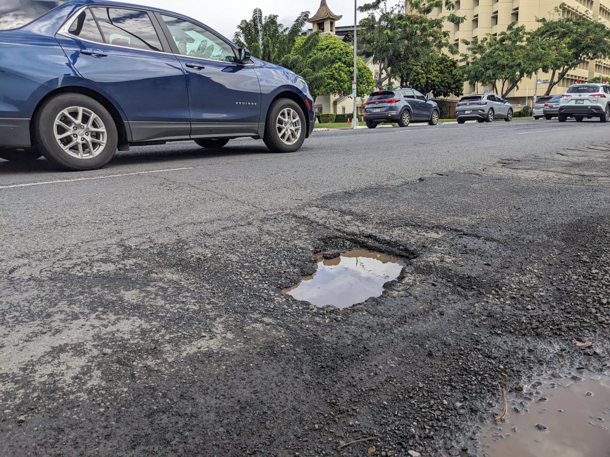Hundreds Help Waialua Families Rebuild After Flooding - Image 4