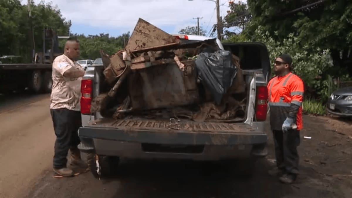 Hundreds Help Waialua Families Rebuild After Flooding - Image 2