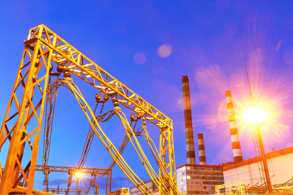 Diagram showing clean energy park powering modern data centers and industrial facilities