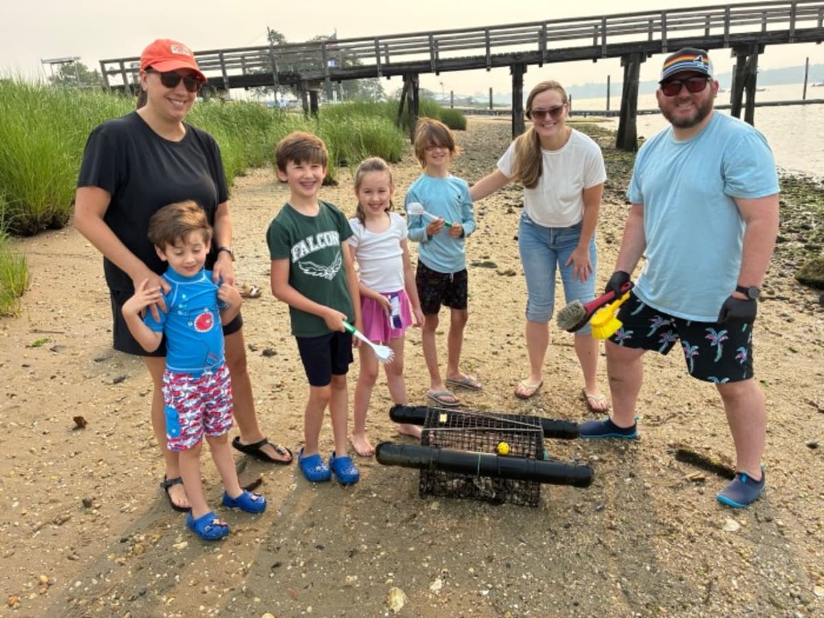 100 Volunteers Help Restore Oyster Bay's Lost Population - Image 5