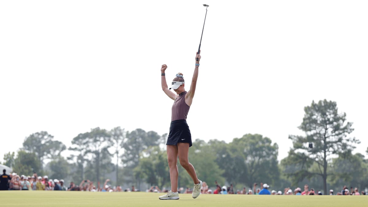Nelly Korda celebrates championship victory at Memorial Park Golf Course in Houston