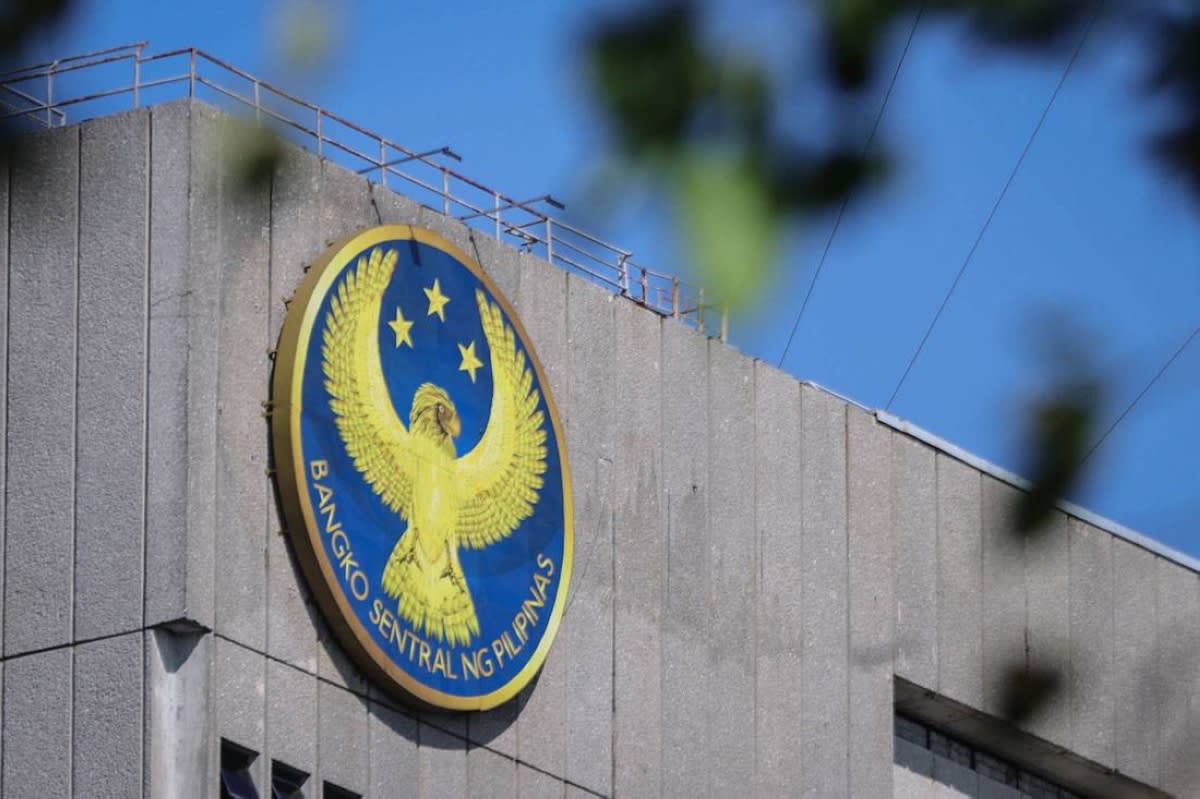 Money Sent Home by Migrants Cuts Poverty Worldwide