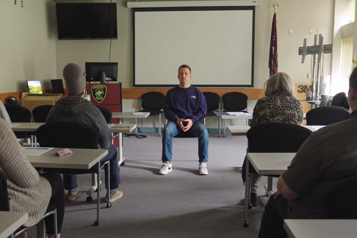 English Teacher Brings Meditation to Boarding School - Image 2