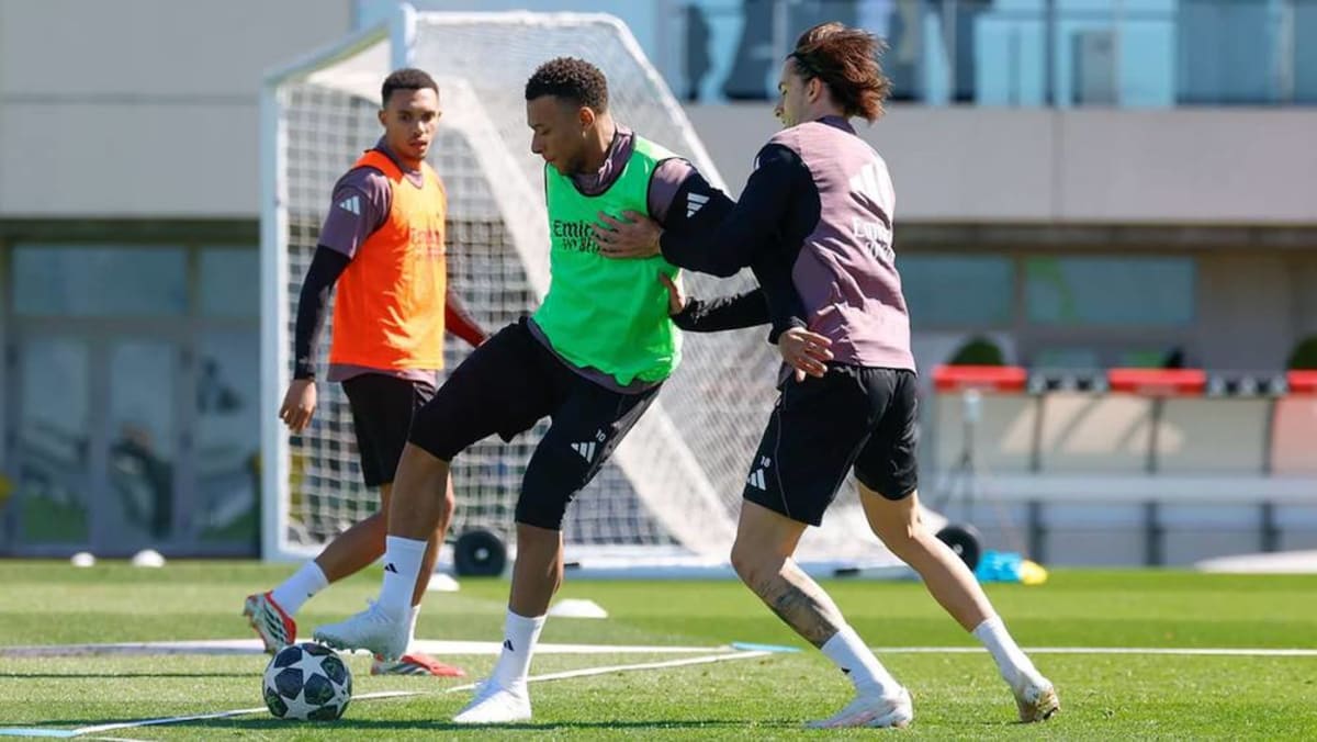 Kylian Mbappé training with Real Madrid teammates ahead of Manchester City Champions League match