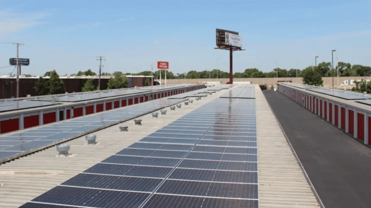 Illinois Puts 44MW of Solar on Storage Unit Rooftops - Image 2