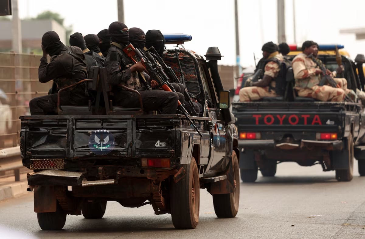 Nigeria Rescues 18 Kidnapped Passengers, Including Students