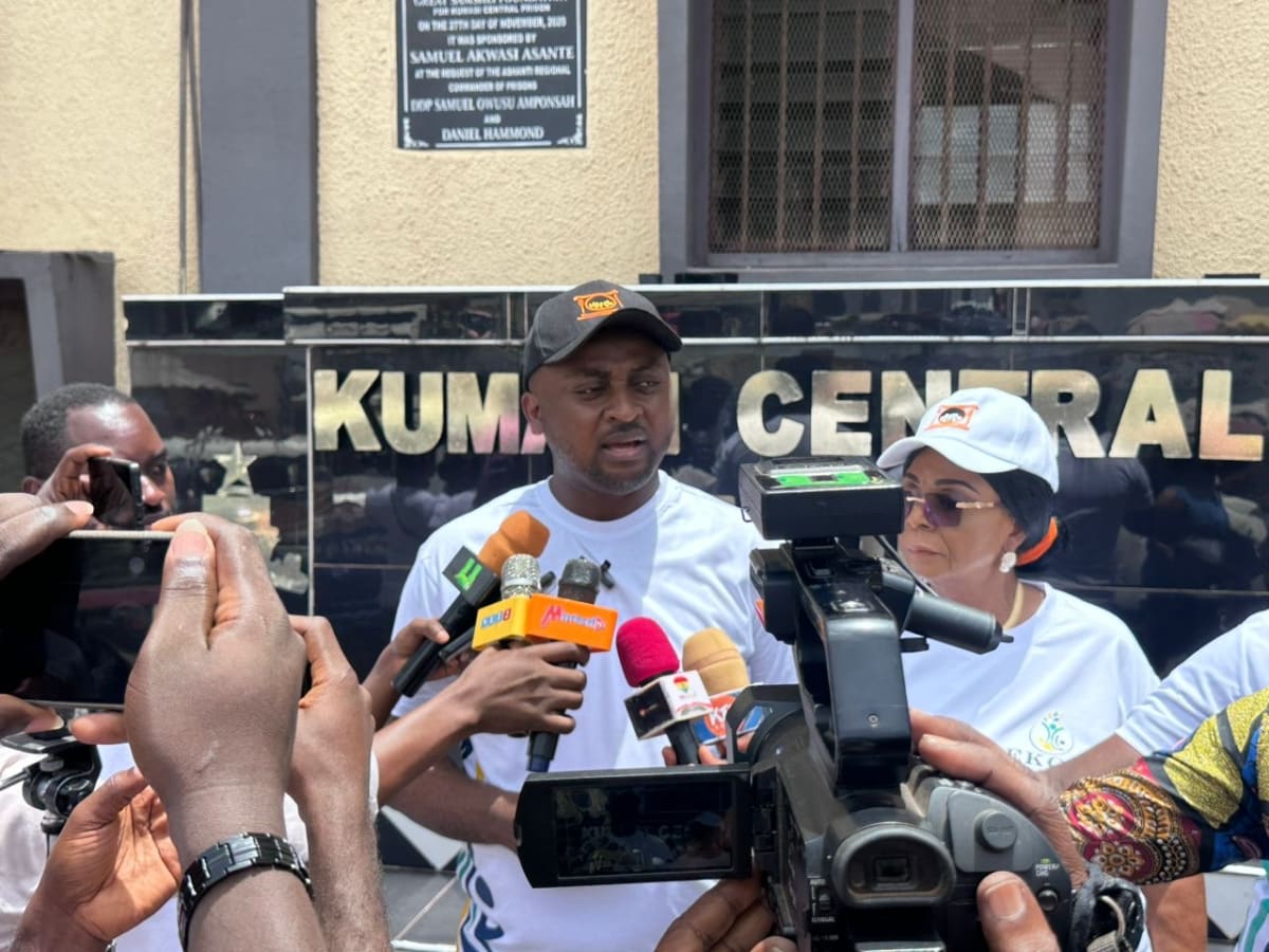 MP Feeds 2,500 Inmates, Takes 20 Cases for Free Appeals