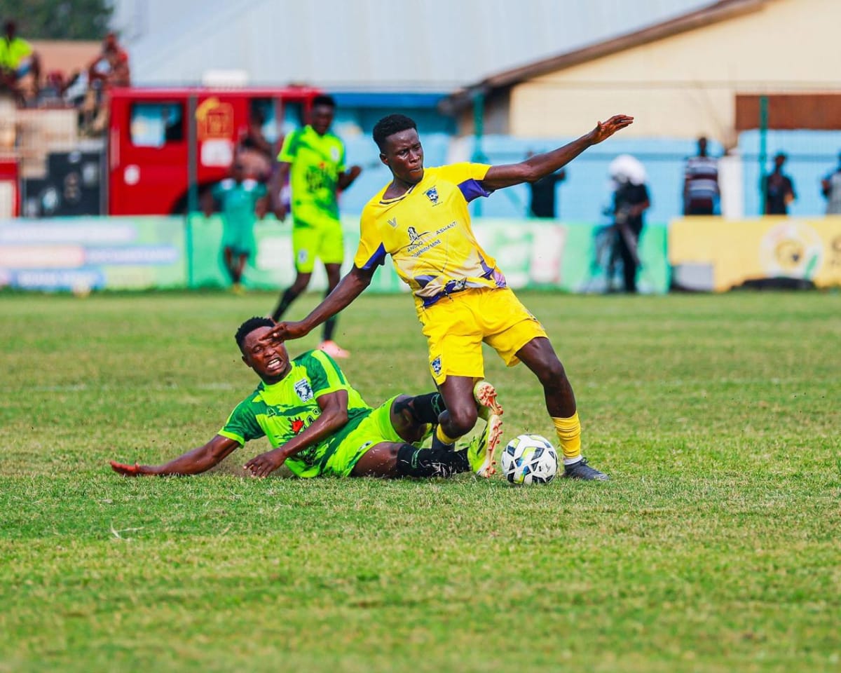 Salim Adams celebrates after converting penalty kick for Medeama in Ghana Premier League match