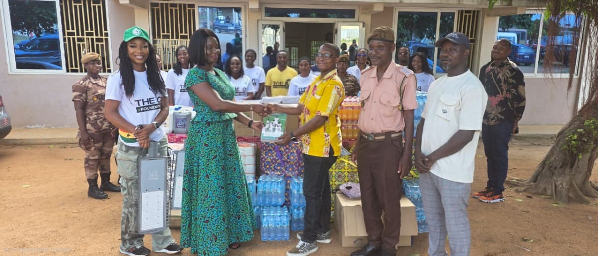 Law students and inmates gather for constitutional literacy workshop at Ghana correctional facility
