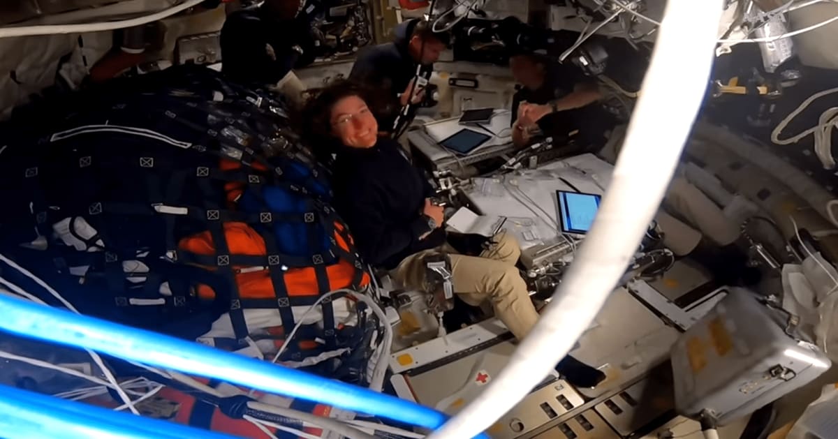 Artemis II Crew Sets New Record 248,655 Miles From Earth - Image 2