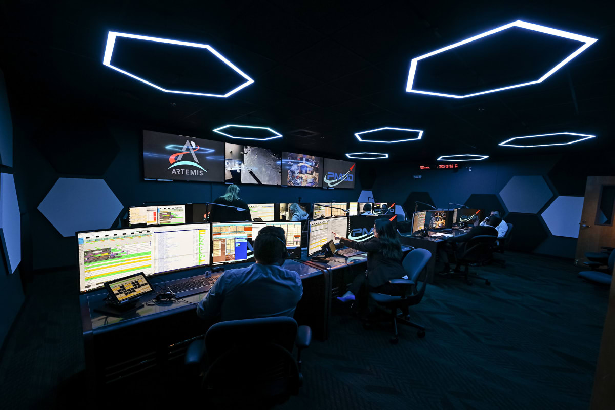NASA's Twin Control Rooms Guide Artemis II Crew Home