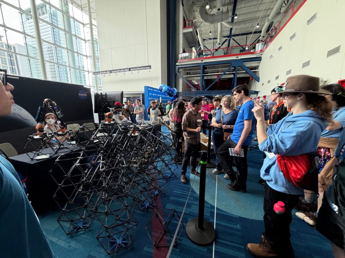 NASA Shows 51,000 Students the Future of Moon Robotics - Image 4