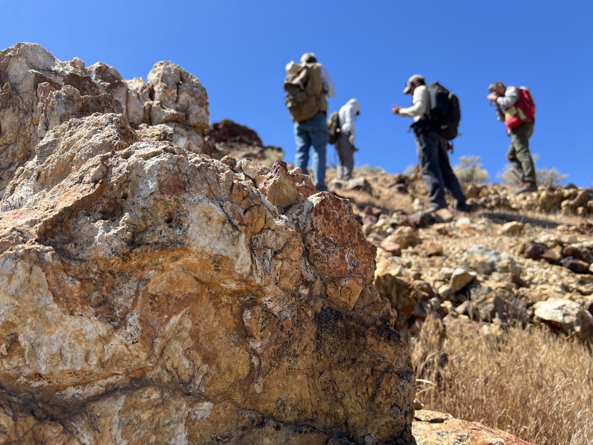 NASA Finds Hidden Topaz in California Desert From 65,000 Feet
