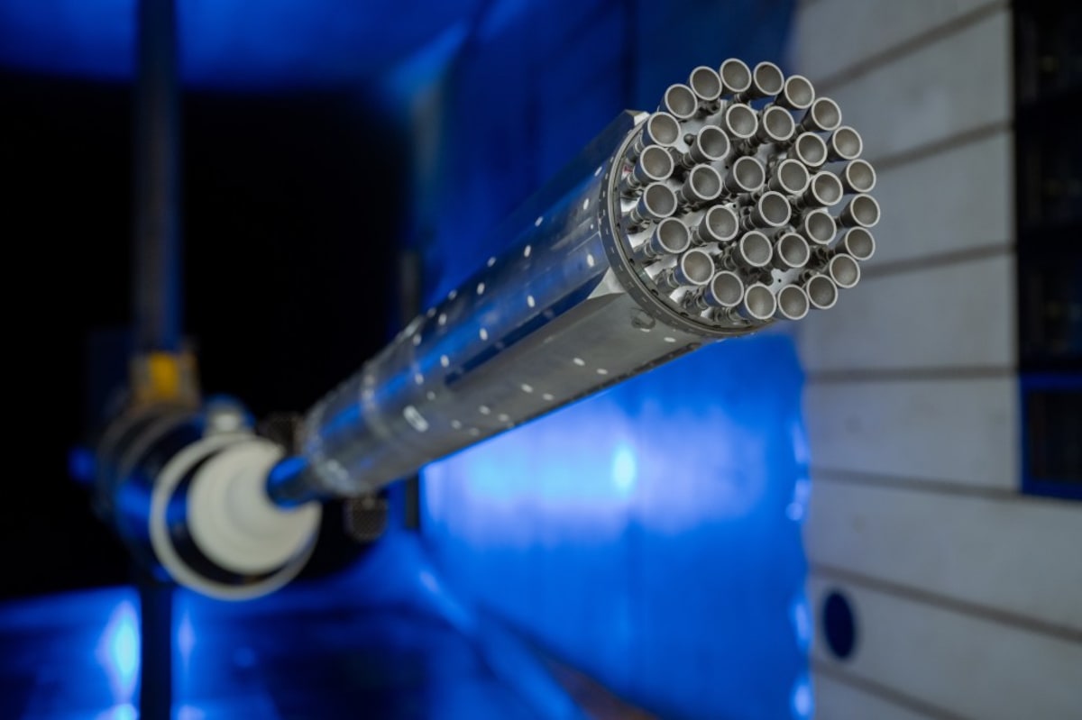 NASA and SpaceX Test Rocket That Will Return Us to the Moon - Image 5