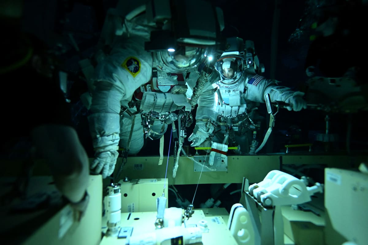 Army Vet Now Trains Astronauts for Moon Missions